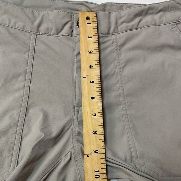 Columbia Taupe Hiking Capris Quick Dry Outdoor Drawstring Hem Women’s Sz 6 - Picture 6 of 8